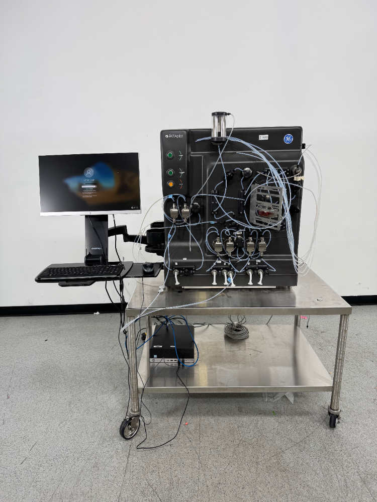 Image of GE Akta Pilot FPLC System